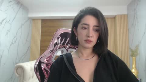 Snapshot of sara_lopez_s chatting on March 31, 1:33 pm Sara online show from March 31, 1:33 pm