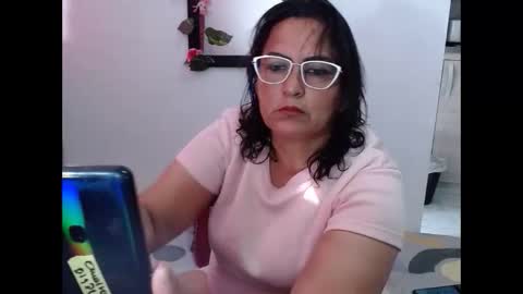 Snapshot of sara_love43 chatting on January 9, 7:18 pm Sara love online show from January 9, 7:18 pm
