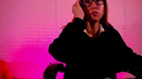 Sara Love online show from May 19, 2:18 am