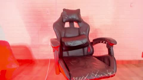 Sara Love online show from May 22, 4:08 am
