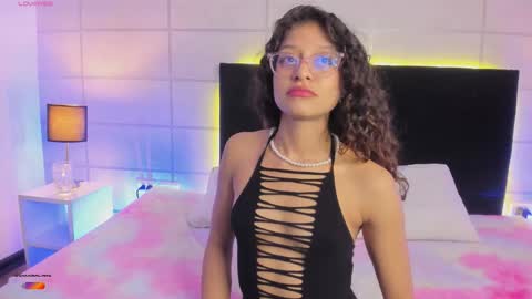 Sara  online show from January 15, 8:45 pm