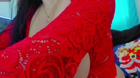 Snapshot of sara_murrayx chatting on December 28, 9:19 pm sara online show from December 28, 9:19 pm