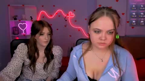 Snapshot of sara_muse1 chatting on March 27, 1:44 am Sara online show from March 27, 1:44 am