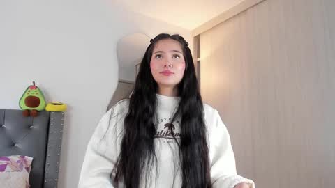 Sara online show from January 28, 5:24 pm