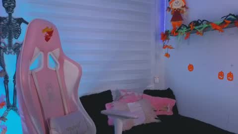 Snapshot of saraa_ramirez chatting on October 11, 5:17 am Sarah Ramirez online show from October 11, 5:17 am