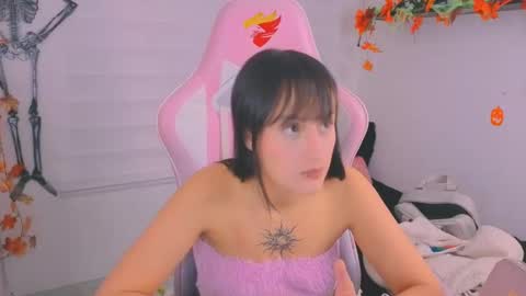 Snapshot of saraa_ramirez chatting on October 26, 11:53 pm Sarah Ramirez online show from October 26, 11:53 pm