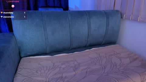 Snapshot of saraamills chatting on January 25, 11:11 pm Sara online show from January 25, 11:11 pm