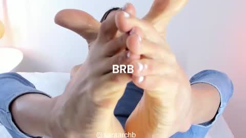 Sara online show from November 5, 7:47 pm