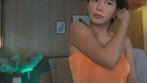 Sara Belmont online show from October 8, 12:25 pm