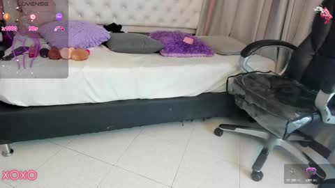   online show from January 12, 10:34 am