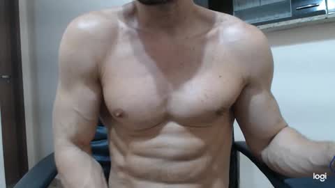 Snapshot of saradorj92 chatting on December 12, 6:47 am saradorj92 online show from December 12, 6:47 am