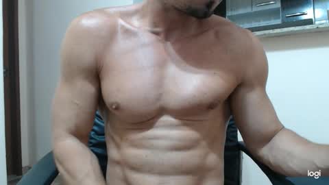 Snapshot of saradorj92 chatting on January 6, 10:47 pm saradorj92 online show from January 6, 10:47 pm