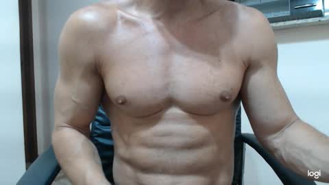 Snapshot of saradorj92 chatting on January 14, 6:02 am saradorj92 online show from January 14, 6:02 am