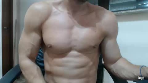 Snapshot of saradorj92 chatting on January 24, 6:57 am saradorj92 online show from January 24, 6:57 am