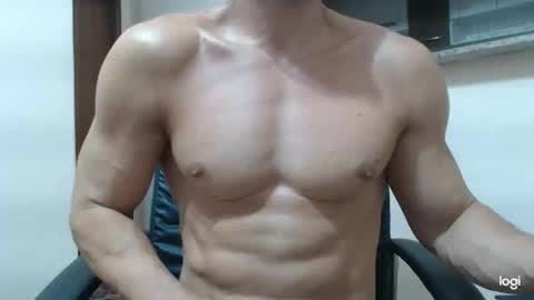 Snapshot of saradorj92 chatting on January 31, 11:45 pm saradorj92 online show from January 31, 11:45 pm