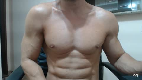 Snapshot of saradorj92 chatting on February 3, 4:57 am saradorj92 online show from February 3, 4:57 am