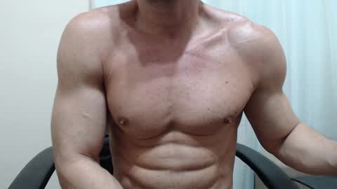 Snapshot of saradorj92 chatting on September 13, 7:08 am saradorj92 online show from September 13, 7:08 am