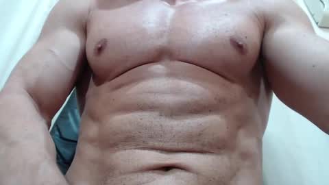 Snapshot of saradorj92 chatting on October 13, 10:32 pm saradorj92 online show from October 13, 10:32 pm