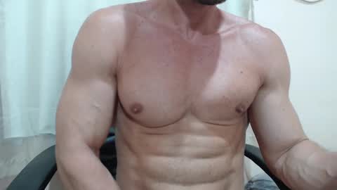 Snapshot of saradorj92 chatting on October 23, 7:34 pm saradorj92 online show from October 23, 7:34 pm