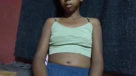 sarah146341 online show from March 11, 9:34 am