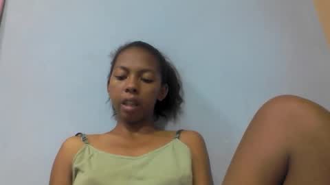 sarah146341 online show from January 11, 3:50 pm