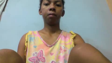 Snapshot of sarah146341 chatting on February 13, 5:14 am sarah146341 online show from February 13, 5:14 am