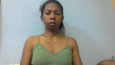 Snapshot of sarah146341 chatting on March 5, 7:26 am sarah146341 online show from March 5, 7:26 am