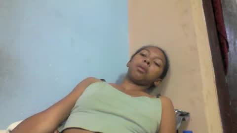 Snapshot of sarah146341 chatting on March 15, 5:46 am sarah146341 online show from March 15, 5:46 am