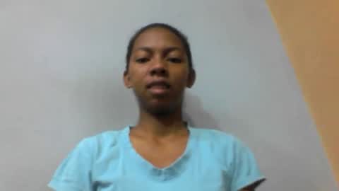 Snapshot of sarah146341 chatting on March 23, 2:59 am sarah146341 online show from March 23, 2:59 am