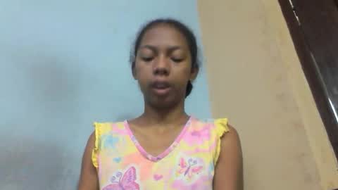 Snapshot of sarah146341 chatting on April 1, 3:07 am sarah146341 online show from April 1, 3:07 am