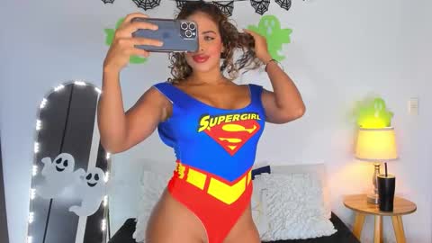 sarah  cinnamon online show from October 19, 7:47 pm