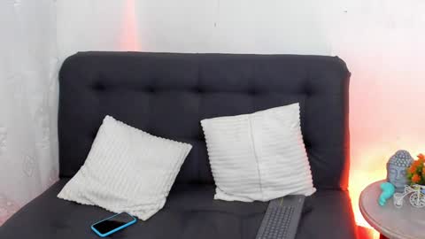 Sarah Redhair  Nicolle Black hair  online show from December 19, 3:18 am