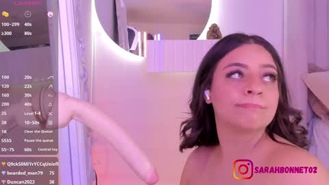 Snapshot of sarah_bonneth chatting on March 7, 5:38 pm Sarah Bonneth online show from March 7, 5:38 pm