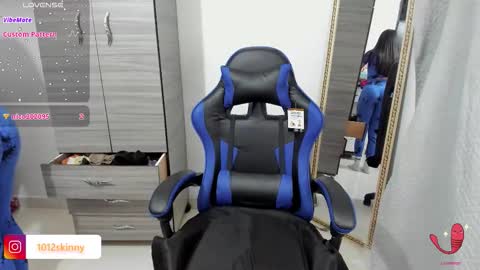 Snapshot of sarah_fox20 chatting on March 17, 3:00 am Sarah online show from March 17, 3:00 am