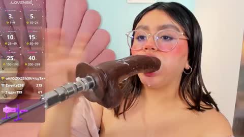 Sarah online show from March 9, 2:50 am