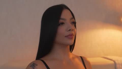       online show from March 4, 11:00 pm