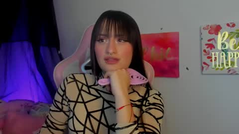 Sarah Ramirez online show from December 28, 4:19 am