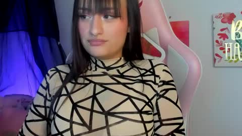 Sarah Ramirez online show from December 28, 7:22 am