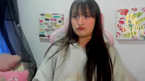 Sarah Ramirez online show from December 31, 3:45 am