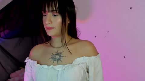 Sarah Ramirez online show from January 7, 6:38 am