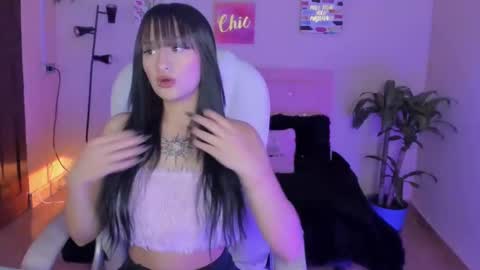 Sarah Ramirez online show from February 18, 11:22 am