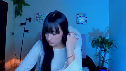 Sarah Ramirez online show from February 20, 11:31 am