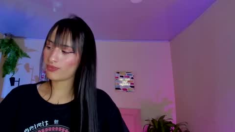 Sarah Ramirez online show from March 8, 6:26 pm