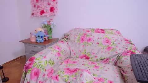 Snapshot of sarahajhoness chatting on March 5, 5:53 pm sarahajhoness online show from March 5, 5:53 pm