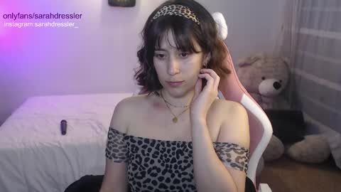 Snapshot of sarahdressler chatting on February 12, 2:03 am sarahdressler online show from February 12, 2:03 am