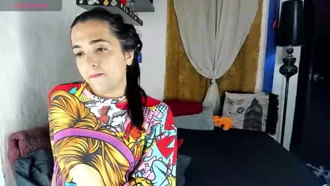  SARAHJEY     online show from February 19, 4:41 am
