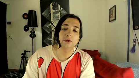 SARAHJEY     online show from May 5, 5:43 pm