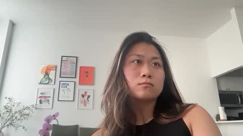 sarahli138974 online show from June 9, 8:31 pm