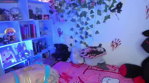 Sarah NEW ACCOUNT online show from November 11, 5:57 pm