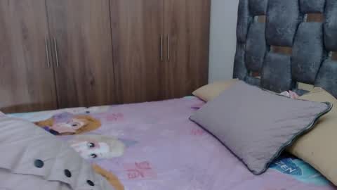 Snapshot of sarahott_1 chatting on January 30, 12:27 pm Lia online show from January 30, 12:27 pm